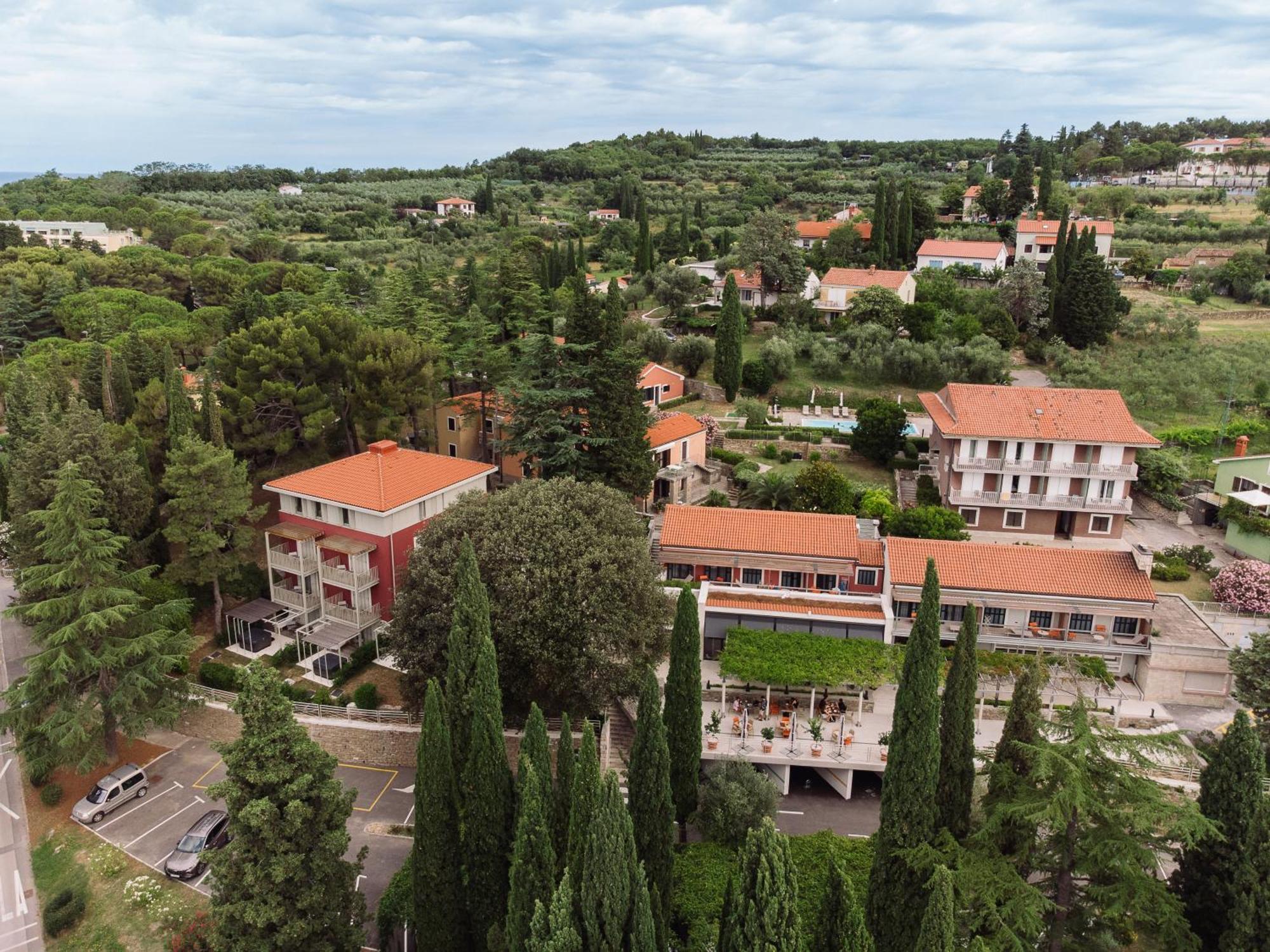 סטרוניאן Hotel Laguna Deluxe - Terme Krka מראה חיצוני תמונה