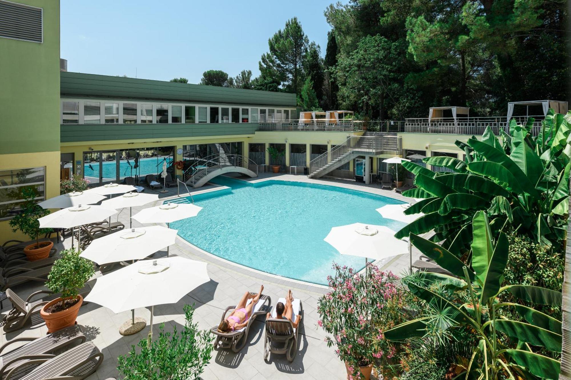 סטרוניאן Hotel Laguna Deluxe - Terme Krka מראה חיצוני תמונה