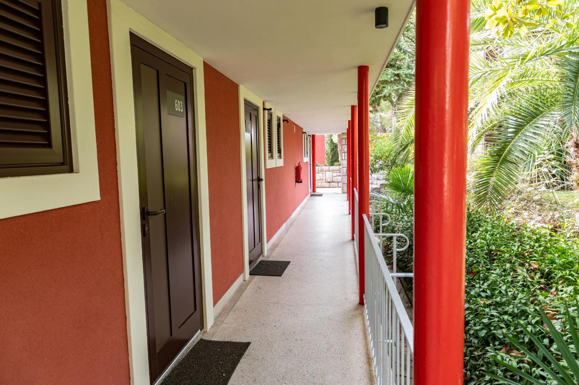 סטרוניאן Hotel Laguna Deluxe - Terme Krka חדר תמונה